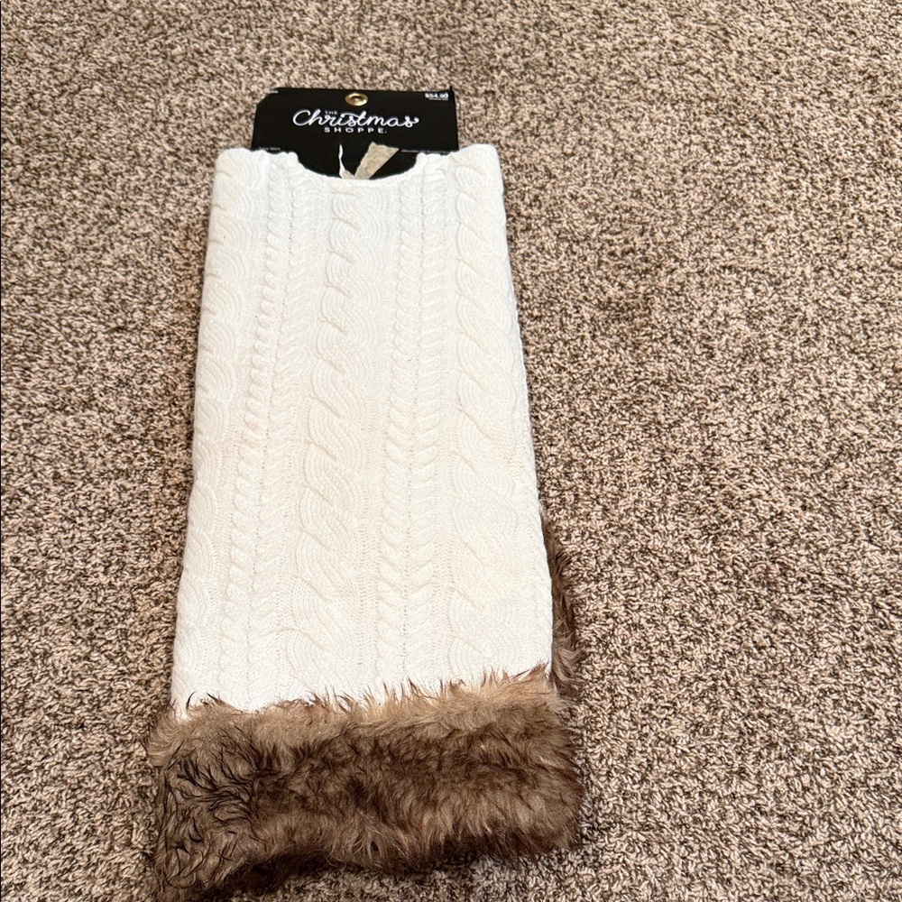 White Cable Knit Scarf with Faux Fur Trim